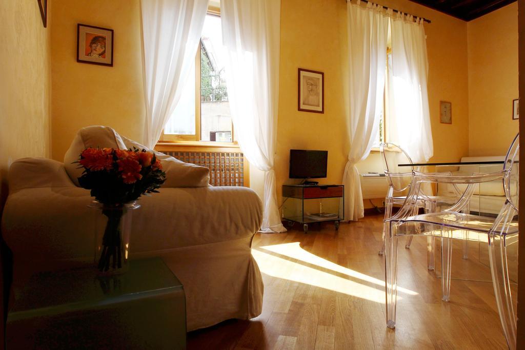 Domus Pellegrino Villa Roma Eksteriør bilde